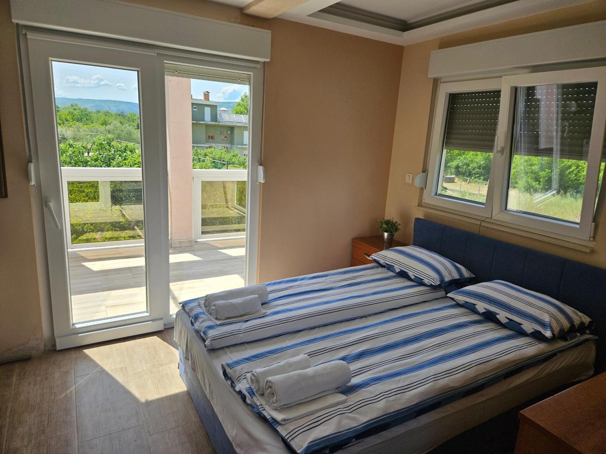 Hacienda Kolenda Apartment Mostar Exterior photo